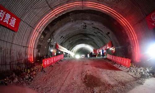 青岛胜利桥站塌陷_青岛胜利桥站塌陷事故